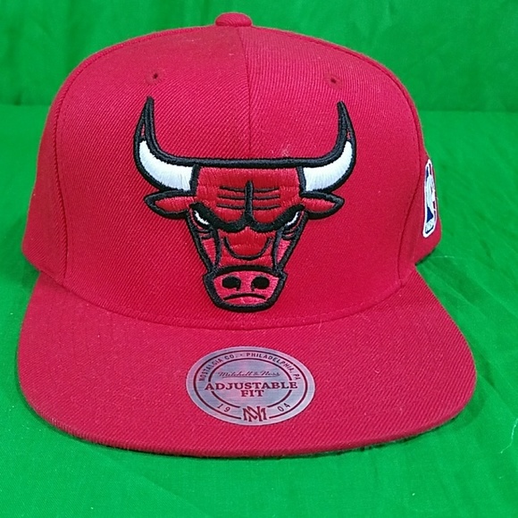 Mitchell & Ness Chicago Bulls Day One White/Orange Adjustable Snapback Hat  Cap